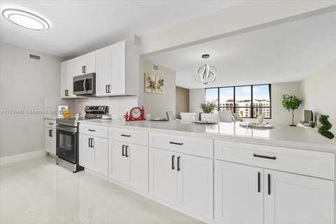 7129 Promenade Dr, Boca Raton, FL 33433