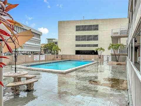 6580 Santona St, Coral Gables, FL 33146