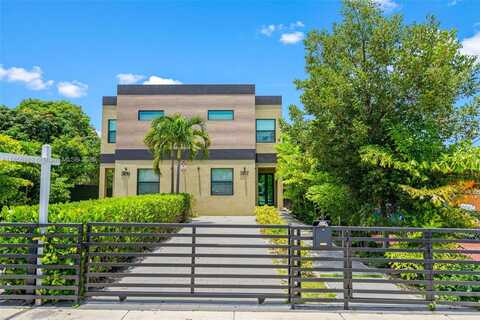 3617 SW 27th St, Miami, FL 33133