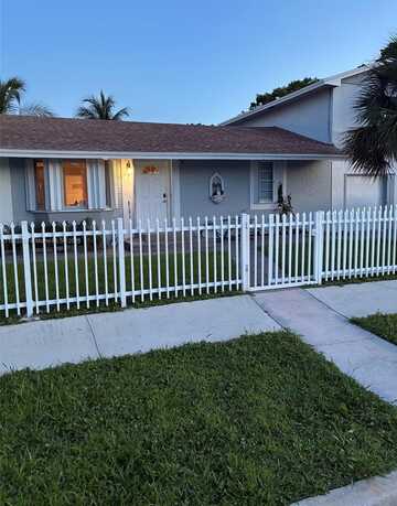 1123 N 18th Ave N, Lake Worth, FL 33460