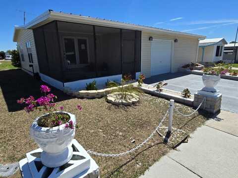 3906 SARAH DRIVE, WESLEY CHAPEL, FL 33543