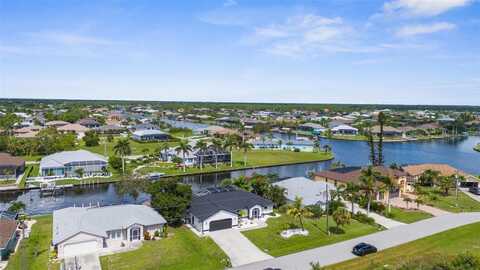 9310 ROSEBUD CIRCLE, PORT CHARLOTTE, FL 33981