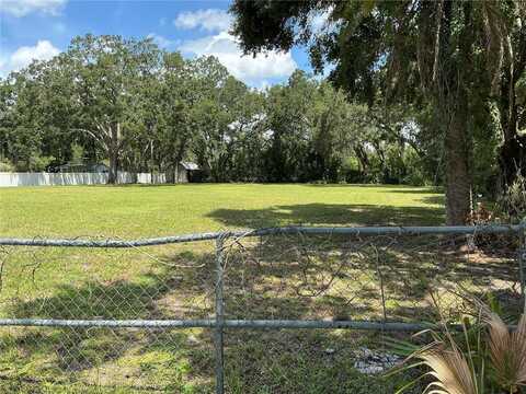301 W 131ST AVENUE, TAMPA, FL 33612