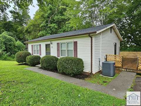 83 Hamilton Rd, Bassett, VA 24055