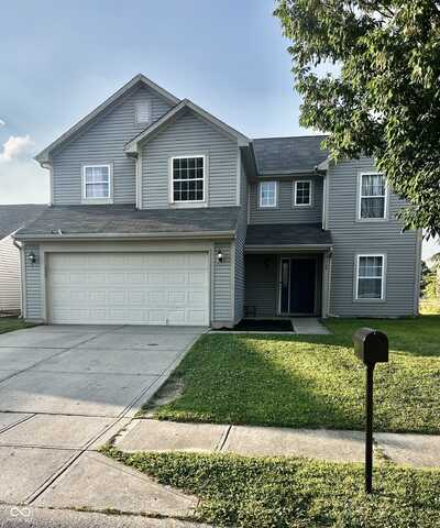 768 Tall Timber Drive, Greenwood, IN 46143