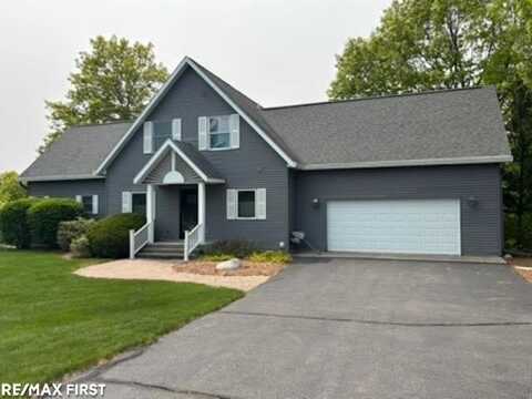 3922 S. Bay Bluffs, Cedar, MI 49621