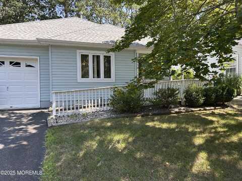 2306 Mount Hood Lane, Toms River, NJ 08753