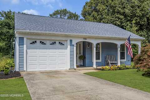9 Maidstone Place, Southampton, NJ 08088