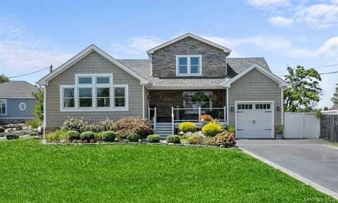 234 W Islip Road, West Islip, NY 11795