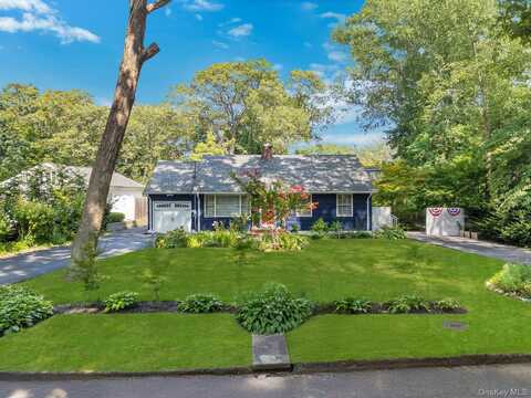 2 Prospect Drive N, Huntington Station, NY 11746