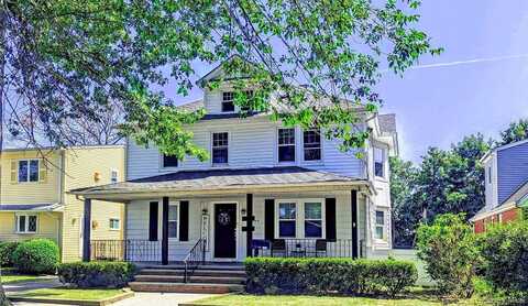 344 Roslyn Avenue, Carle Place, NY 11514