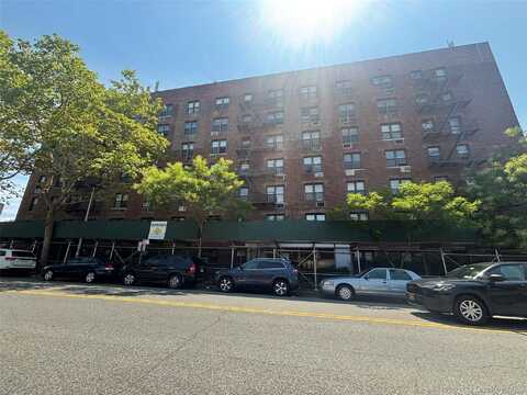 15272 Melbourne Avenue, Flushing, NY 11367