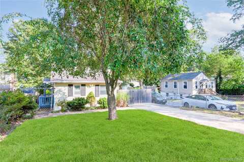 7 Floyd Bennett Drive, Sound Beach, NY 11789