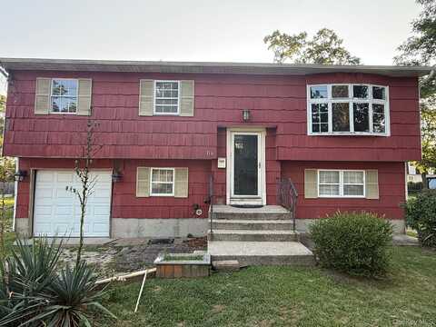 116 Phyllis Drive, Patchogue, NY 11772