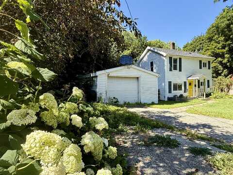 43 Harrison Street, Calais, ME 04619