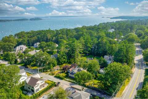 309 Foreside Road, Falmouth, ME 04105