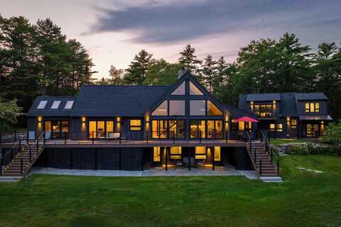 18 High Head Road, Edgecomb, ME 04556