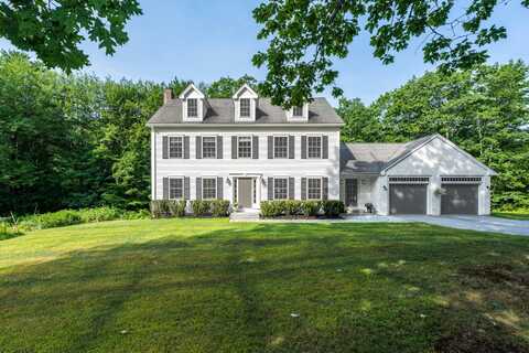 20 Babbidge Road, Falmouth, ME 04105