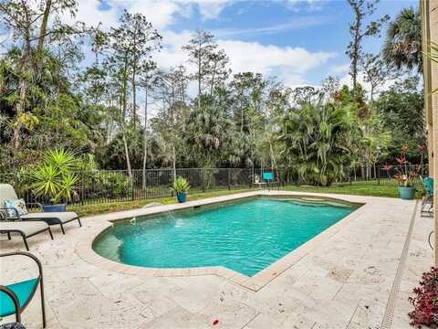 2446 Butterfly Palm, NAPLES, FL 34119