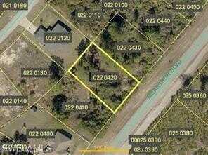 364 McArthur, LEHIGH ACRES, FL 33974