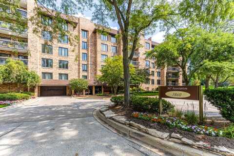 3860 Mission Hills Road, Northbrook, IL 60062