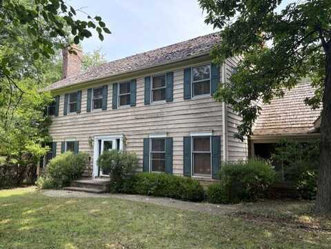 25138 N Pawnee Road, Barrington, IL 60010