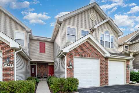 7349 Grandview Court, Carpentersville, IL 60110