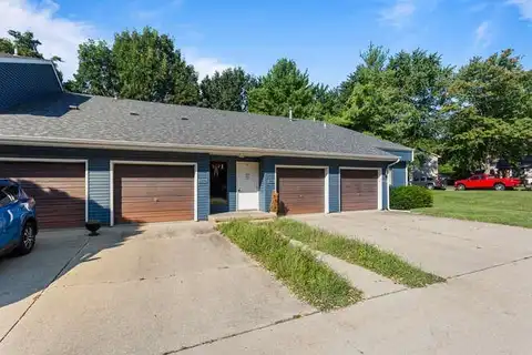 2579 Clayton Boulevard, Champaign, IL 61822