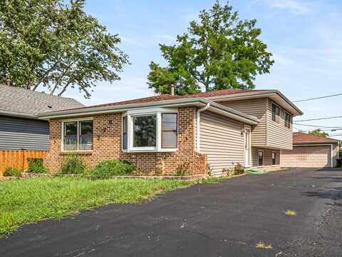 26w278 Harrison Avenue, Winfield, IL 60190
