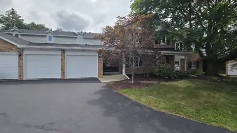 628 Dana Court, Naperville, IL 60563