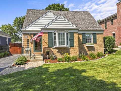 2140 Walnut Court, Glenview, IL 60025