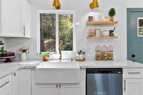 22384 Crest Forest Road, Cedarpines Park, CA 92322