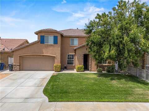 2271 Desert Wind Street, Rosamond, CA 93560