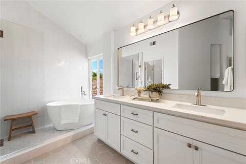 3 Calendula, Rancho Santa Margarita, CA 92688