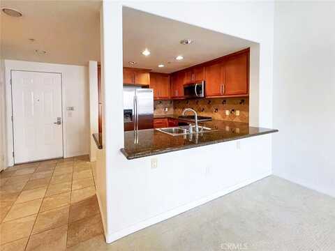 931 E Walnut Street, Pasadena, CA 91106