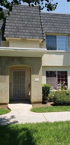 19123 Hamlin Street, Reseda, CA 91335