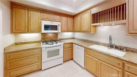 2607 Vista Ornada, Newport Beach, CA 92660