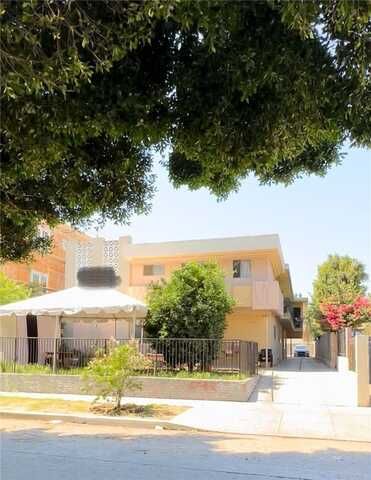 6651 Beck Avenue, North Hollywood, CA 91606