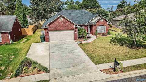 112 Claytor Lane, Madison, AL 35758