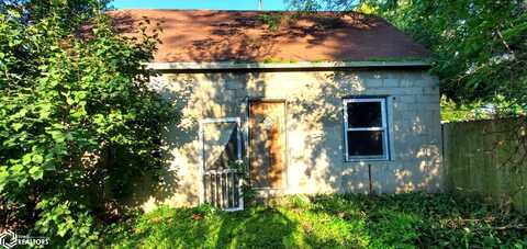 2801 S 9Th Street, Council Bluffs, IA 51501