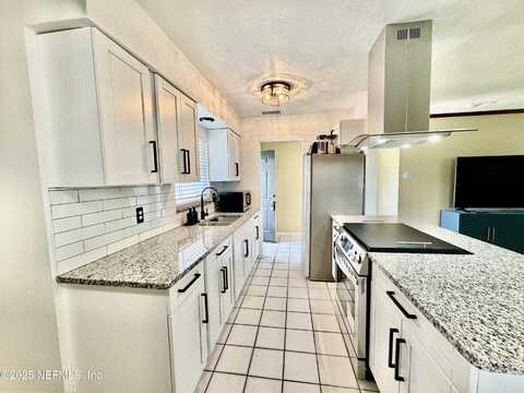 7836 RENAULT Drive S, Jacksonville, FL 32244