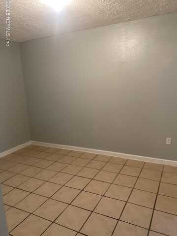 5754 N MONCRIEF Road N, Jacksonville, FL 32209