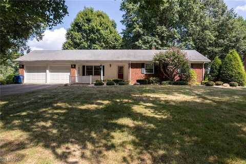 6195 S Oval Drive, Clinton, OH 44216