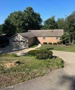 47225 Tomahawk Drive, Negley, OH 44441