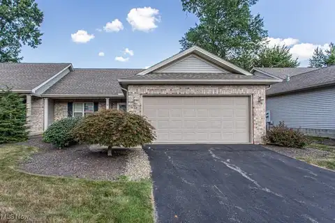 6695 Clingan Road unit: 32, Poland, OH 44514