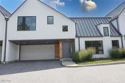 2412 Richmond Road, Beachwood, OH 44122