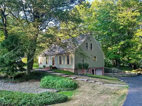 1311 Stonington Drive, Youngstown, OH 44505