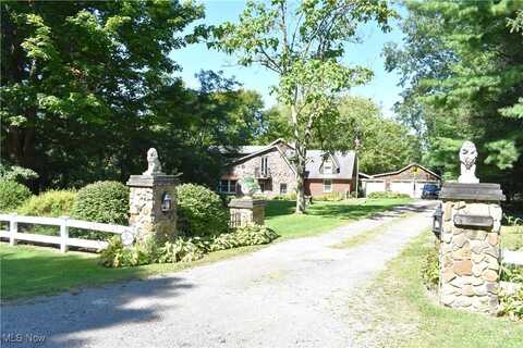 2071 Dewey Road, Ashtabula, OH 44004