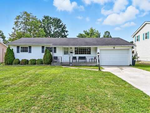 1921 E Skyline Drive, Lorain, OH 44053