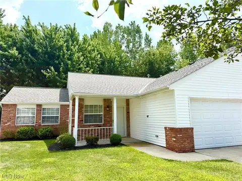 1880 Royal Oak Drive, Painesville, OH 44077
